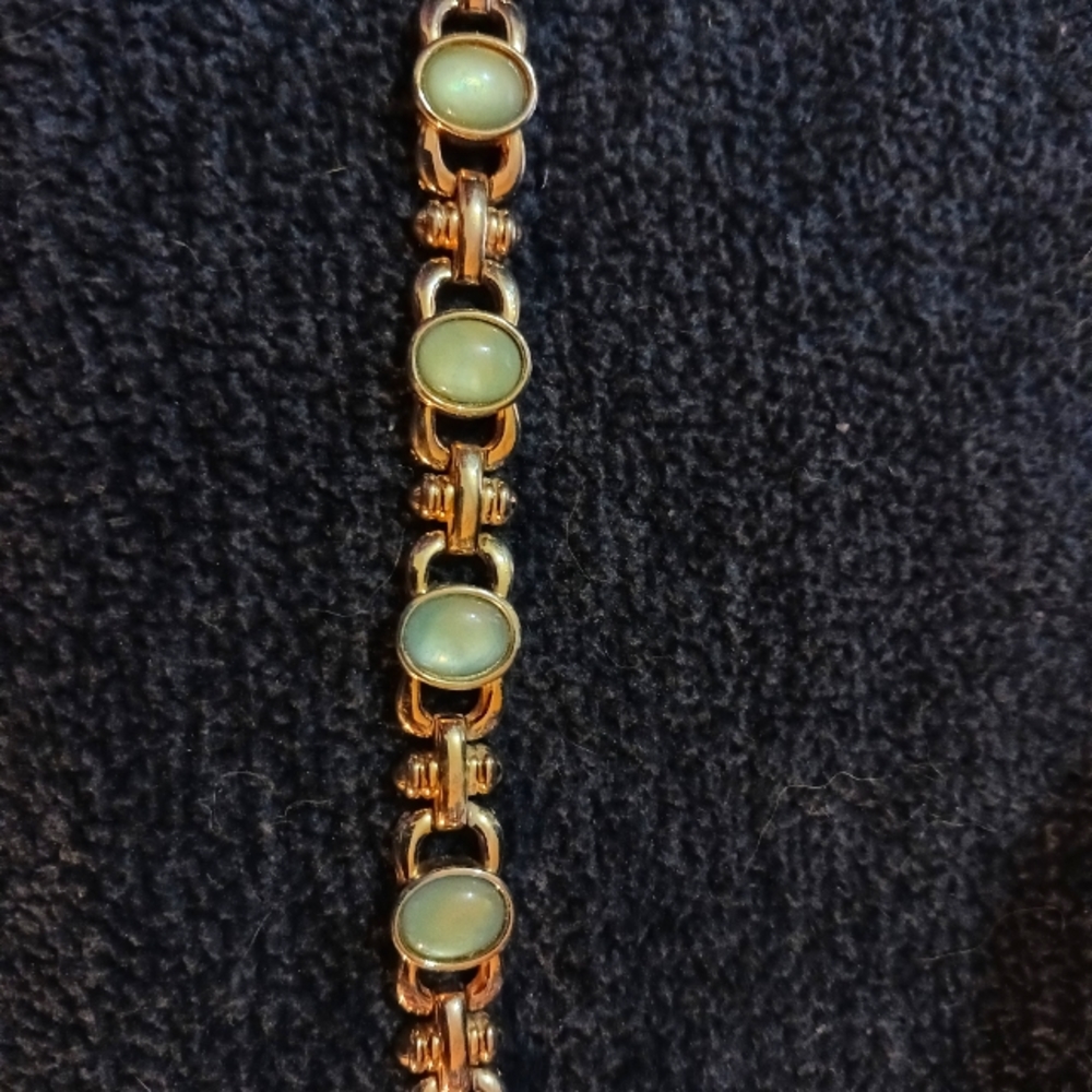 Vintage Blue/Green Opalescent Bracelet